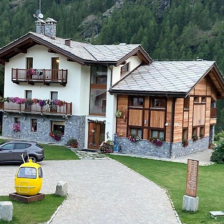 Fohre1748 Hotell Gressoney-la-Trinité Eksteriør bilde